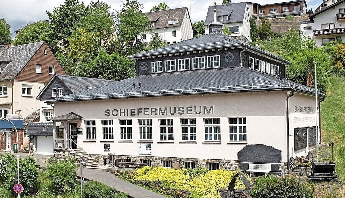 Auf dem Bild ist das Schiefermuseum in Ludwigsstadt zu sehen.